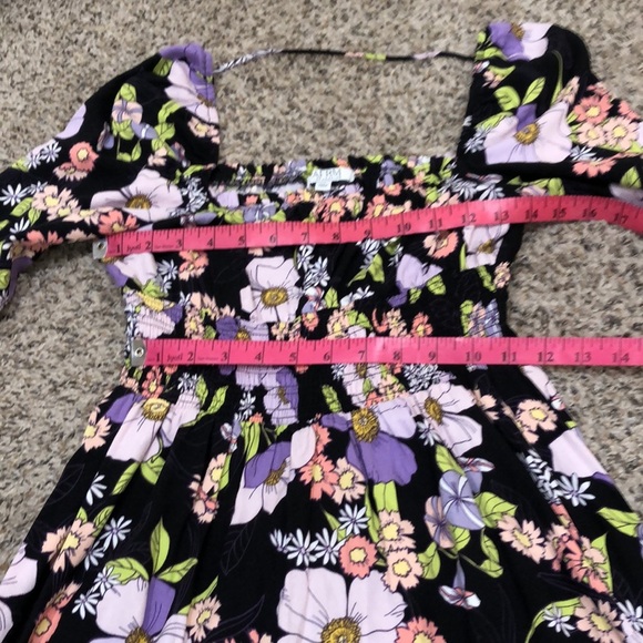 AFRM Noir Summer Bouquet Dress Size Small Black Floral Puff Sleeve Mini - Picture 8 of 10